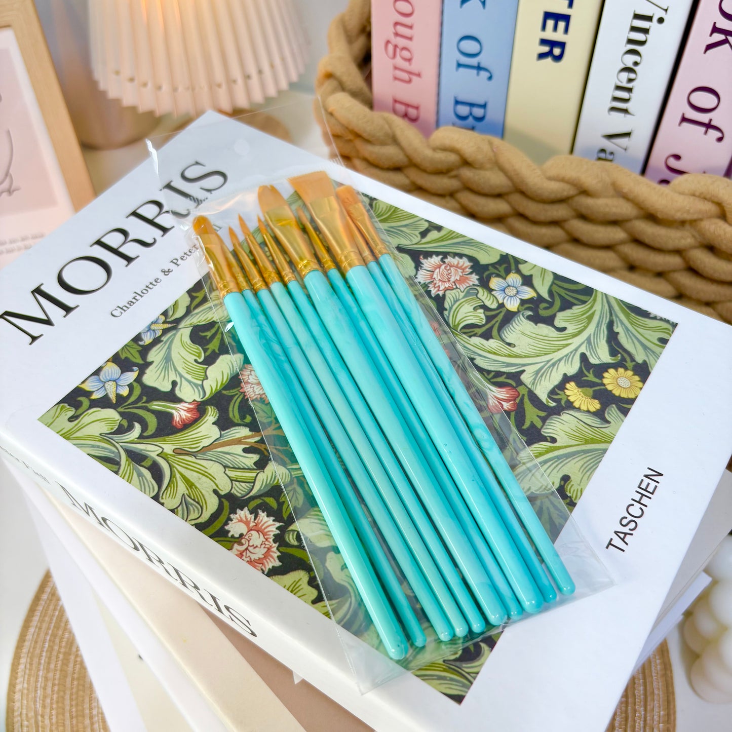 Assorted Artist Short Paint Brush Set