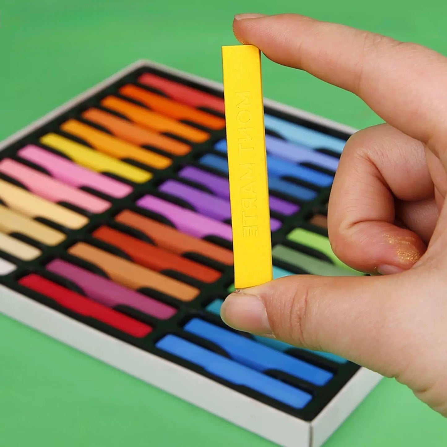 Mont Marte Soft Pastels 12pcs